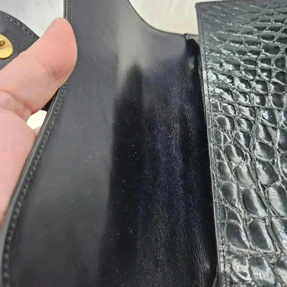 Gucc Double  G Croco Clutch - Picture 15 of 16